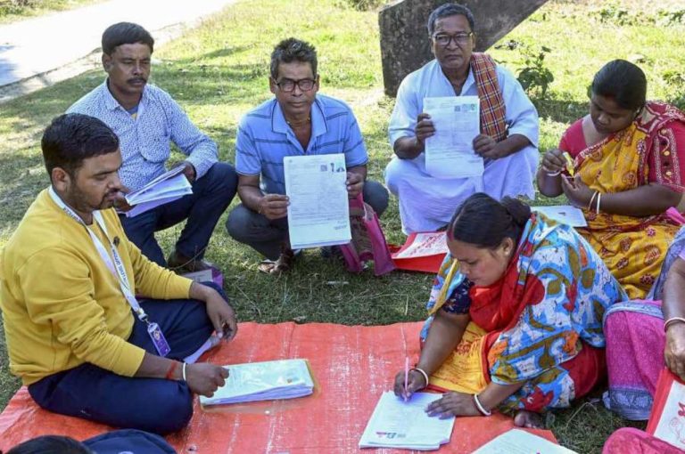 West Bengal Voter Roll Drive 2025: 7.64 Crore Enumeration Forms Distributed, One‑Third Digitised