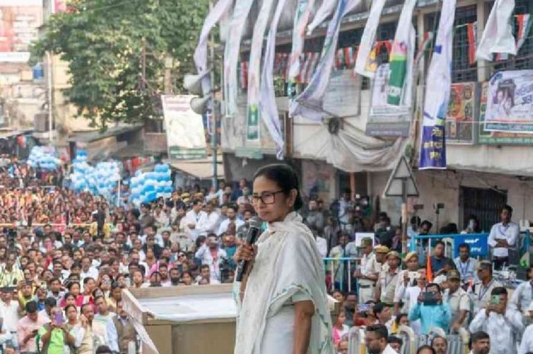 Mamata Banerjee Anti SIR Rally Bongaon 2025: Chief Minister Accuses Election Commission of Acting as BJP Poll Panel, Promises Protection for Refugee Families, Governance Challenges, and Electoral Reform Needs in West Bengal