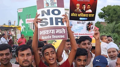 Maharashtra Local Body Polls: Supreme Court’s Firm Stance Against Postponement Demands