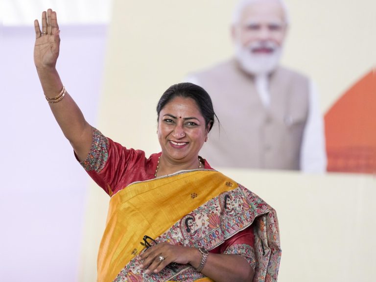 Delhi CM Vows Deliver Aid Women: Bold Promise of Rs.2,500 Monthly Support