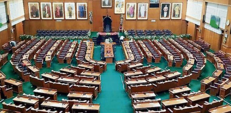 Bold Emotional Start to Karnataka’s Winter Session: Solemn 18-Moment Tribute