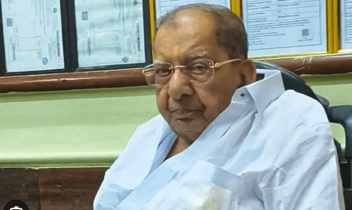 Senior Congress Leader Shamanur Shivashankarappa Passes Away: A Life of Service Tragically Ends at 94