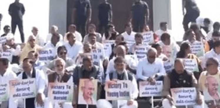 Congress Protest Shakes Belagavi: Defiant Stand, 2 Battles, Democratic Dissent