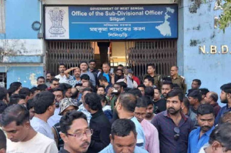 Darjeeling Transport Dispute and 24‑Hour Deadline for Resolution Darjeeling Transport Dispute and 24‑Hour Deadline for Resolution