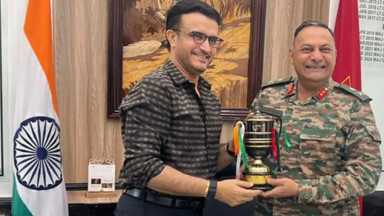 1 Historic Tribute: Ganguly Strengthens Bonds Between Cricket and Army with Freedom Trophy