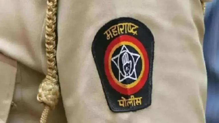 Republic Day 2026: 75 Maharashtra Police Personnel Awarded Gallantry and Service Medals, Including 31 from Maoist-Affected Gadchiroli Republic Day 2026: 75 Maharashtra Police Personnel Awarded Gallantry and Service Medals, Including 31 from Maoist-Affected Gadchiroli