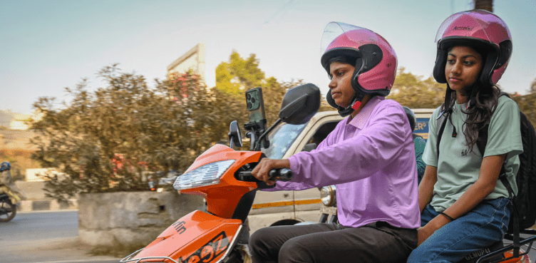 5 Big Smiles as High Court Order on Bike Taxis Welcomed by Aggregators, Riders, Commuters
