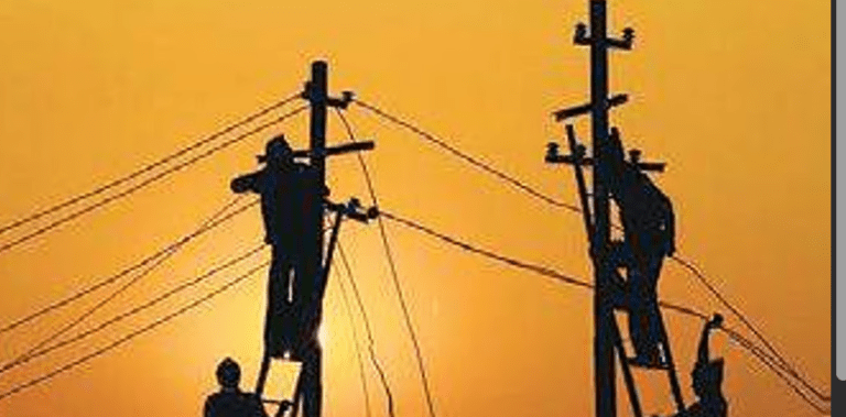 1 Shocking Industry Pushback: FKCCI Opposes Proposed Power Tariff Hike in Karnataka