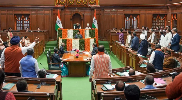 Pollution Record: Explosive Clash Between BJP And AAP Over Delhi Air