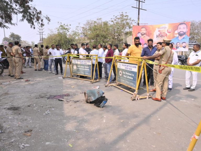 5 Injured After Balloon Gas Cylinder Explosion in Malegaon, Maharashtra 5 Injured After Balloon Gas Cylinder Explosion in Malegaon, Maharashtra