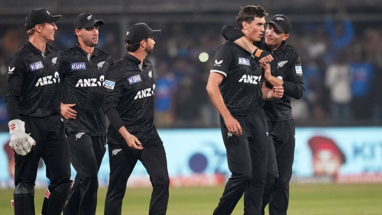 India vs New Zealand ODI: Kohli’s Century Couldn’t Prevent Big Loss