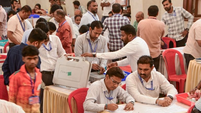 Election Showdown: Maharashtra Civic Polls Tomorrow as Mumbai, Pune and Nagpur Gear Up for Key BMC and Municipal Elections 2026 Election Showdown: Maharashtra Civic Polls Tomorrow as Mumbai, Pune and Nagpur Gear Up for Key BMC and Municipal Elections 2026