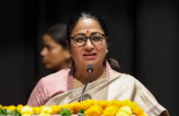 Lunch Pe Charcha Initiative: Bold Delhi CM Youth Engagement Program