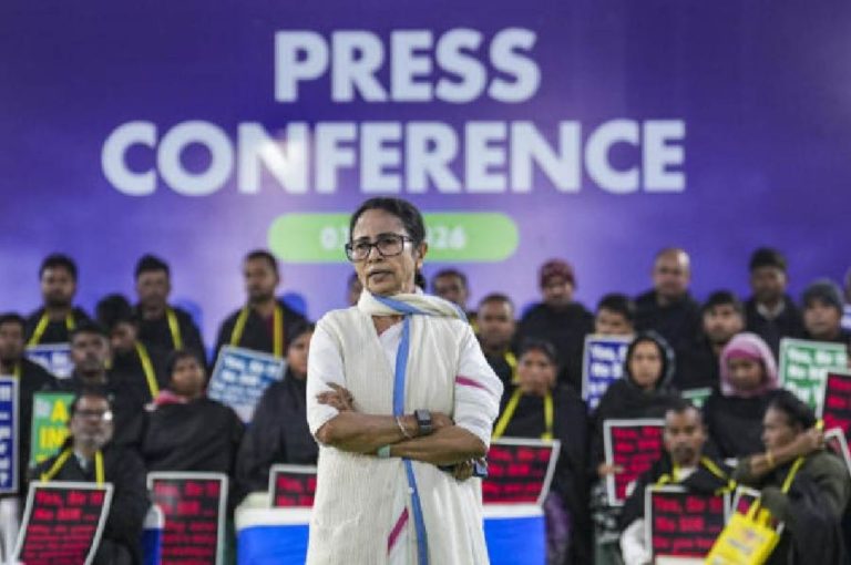 Mamata Banerjee Election Commission Row 2026 – Bengal CM Alleges Humiliation Over Hasty SIR, Federal Tensions, and Governance Lessons in Electoral Accountability