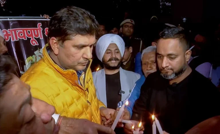 AAP Leader Detained Janakpuri: Shocking Clash During Candle March