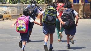 School Bag Dies Incident Shocks Tamil Nadu After Tragic Classroom Snakebite in 2026